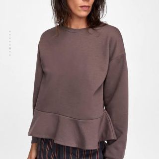 ザラ(ZARA)のZARAザラ　ペプラムスエット　裏起毛　ブラウン(トレーナー/スウェット)