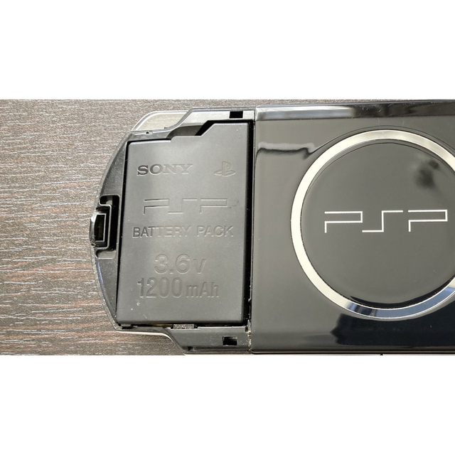 PlayStation Portable(プレイステーションポータブル)のPSP3000 エンタメ/ホビーのゲームソフト/ゲーム機本体(携帯用ゲーム機本体)の商品写真