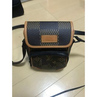 ルイヴィトン(LOUIS VUITTON)のルイヴィトン　NIGO アマゾン　メッセンジャー　ダミエ　エヌベ　ショルダー(メッセンジャーバッグ)