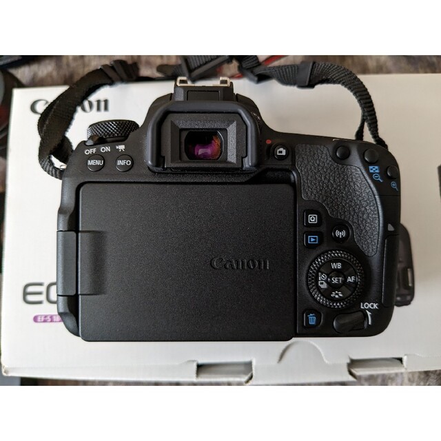 美品】Canon EOS 9000D Wズームキット 美品】Canon EOS 9000D Wズームキット