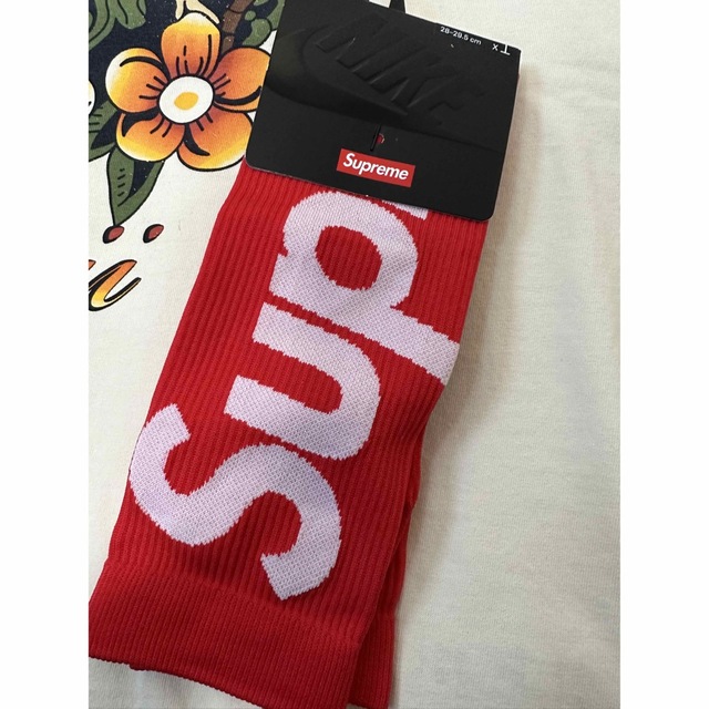 Supreme 21SS × NIKE SOCKS