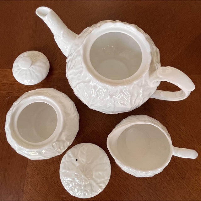 WEDGWOOD(ウェッジウッド)の【レア美品】ウェッジウッド★カントリーウェア★ティーポット　セット インテリア/住まい/日用品のキッチン/食器(食器)の商品写真