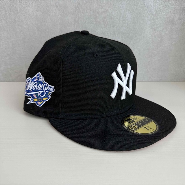 NEW ERA(ニューエラー)のNEW ERA 59FIFTY 7 3/4 ツバ裏ピンク サイドパッチ メンズの帽子(キャップ)の商品写真