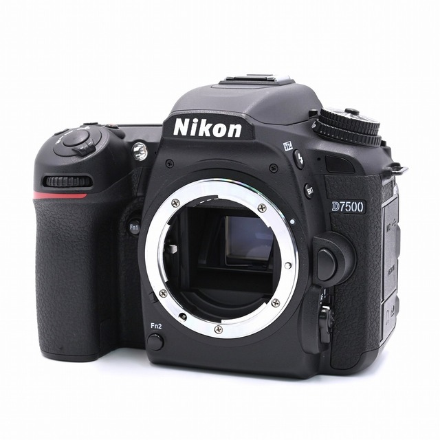 Nikon D7500 ボディ