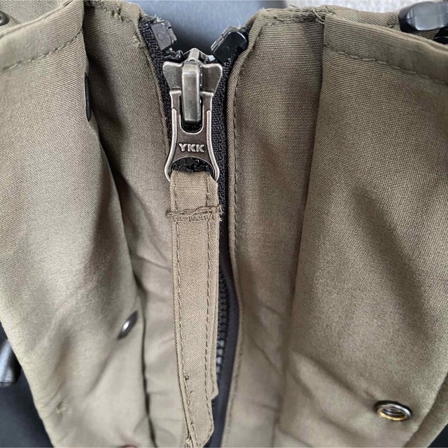 coen(コーエン)の冬におすすめ！　coen 防寒　マウンテンパーカー　M カーキ　ブラック　 メンズのジャケット/アウター(マウンテンパーカー)の商品写真