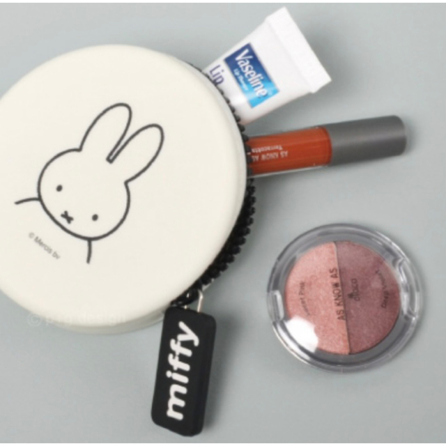 miffy(ミッフィー)の新品 ミッフィー 丸型ポーチ CURUN クルン 小物入れ ブラック レディースのファッション小物(ポーチ)の商品写真