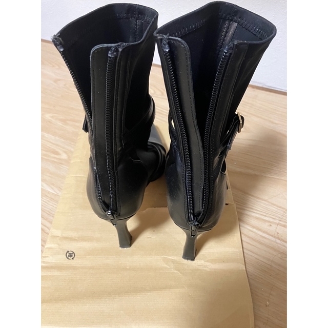Herlipto Double Belt Ankle Boots 新品で購入して inspektorat