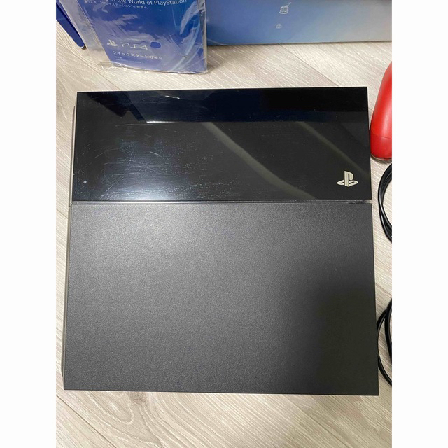 PlayStation4(プレイステーション4)のお値下げps4本体  CUH-1000A ブラック 500GB ソフト付き  エンタメ/ホビーのゲームソフト/ゲーム機本体(家庭用ゲーム機本体)の商品写真