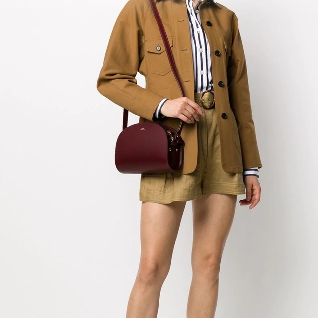 色移り有り 正規品 A.P.C. ハーフムーンバッグ Demi-Lune バッグ