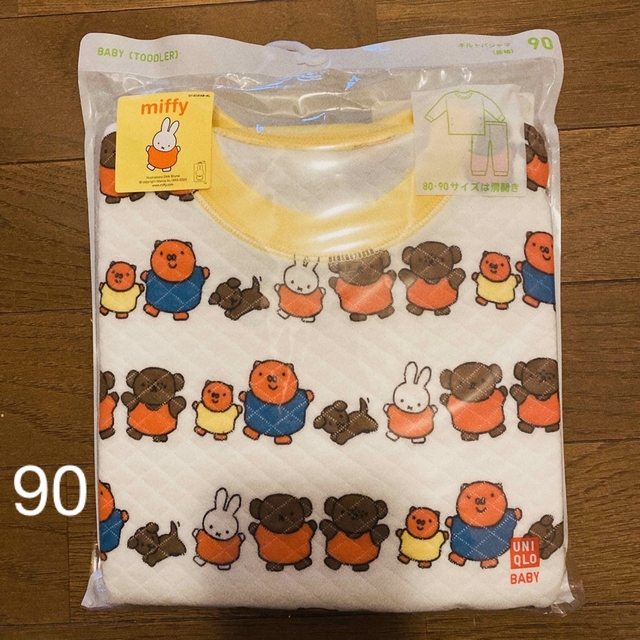 UNIQLO(ユニクロ)のUNIQLO キルトパジャマ ミッフィー キッズ/ベビー/マタニティのキッズ服女の子用(90cm~)(パジャマ)の商品写真