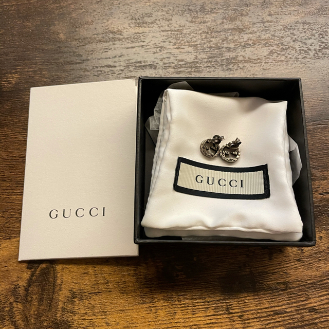 Gucci(グッチ)のGUCCI インターロッキングG ピアス メンズのアクセサリー(ピアス(両耳用))の商品写真