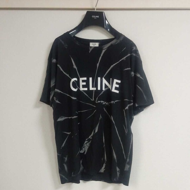 celine(セリーヌ)の川村壱馬着 CELINE ルーズタイダイ柄 ロゴ Tシャツ XL メンズのトップス(Tシャツ/カットソー(半袖/袖なし))の商品写真