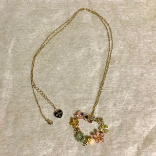 新品ネックレス　花モチーフ　L'EST ROSE(ネックレス)