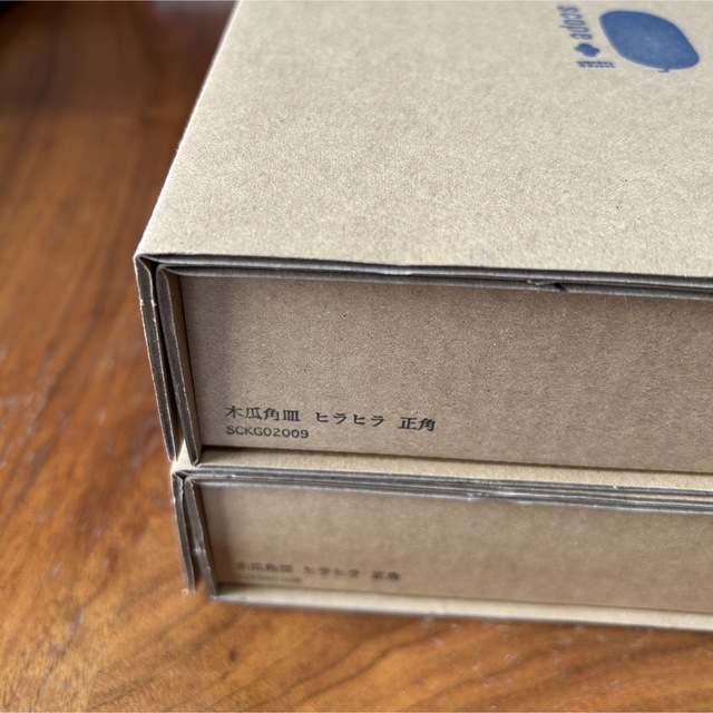 新品【スコープ別注】東屋 / 木瓜角皿*正角*ヒラヒラ皿*販売 新品【スコープ別注】東屋 / 木瓜角皿*正角*ヒラヒラ皿*販売