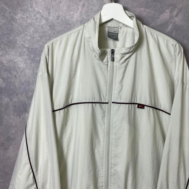 NIKE(ナイキ)のナイキ 90s ナイロンジャケット トラックジャケット 白 オフホワイト メンズのジャケット/アウター(ナイロンジャケット)の商品写真