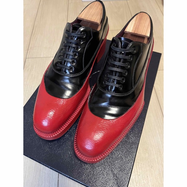 格安saleスタート】 PRADAラバーソール 12AW レッド ドレス+ビジネス