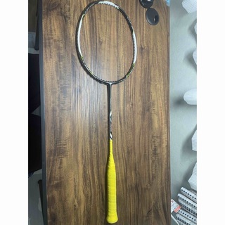 ヨネックス(YONEX)のヨネックス  ボルトリック　z-フォース(バドミントン)