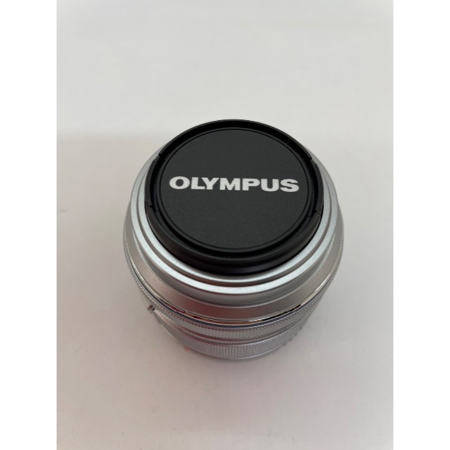 OLYMPUS(オリンパス)のほぼ新品OLYMPUS M.ZUIKO14-42mmF3.5-5.6II 138 スマホ/家電/カメラのカメラ(レンズ(ズーム))の商品写真