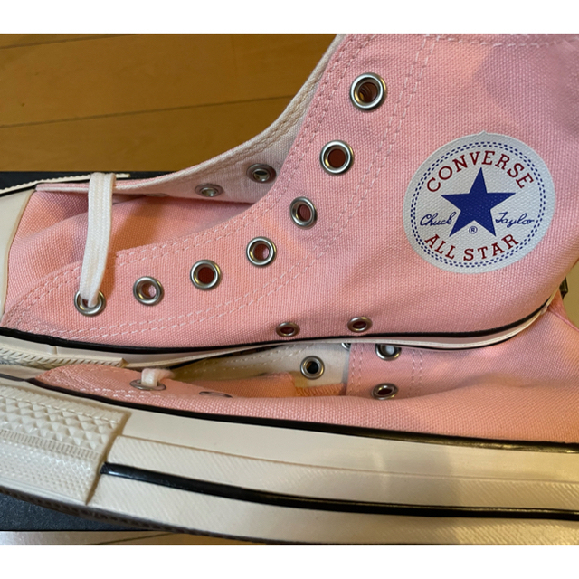 　専用　converseコンバース<23.5㎝>ハイカット　ピンク レディースの靴/シューズ(スニーカー)の商品写真