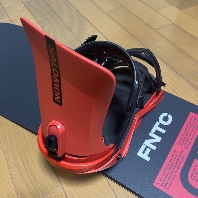 SALOMON(サロモン)のサロモン　ビンディング　リズム RHYTHM 22-23モデル 「RED L」 スポーツ/アウトドアのスノーボード(バインディング)の商品写真