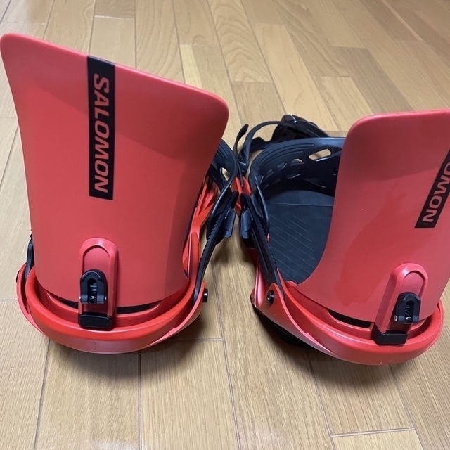 SALOMON(サロモン)のサロモン　ビンディング　リズム RHYTHM 22-23モデル 「RED L」 スポーツ/アウトドアのスノーボード(バインディング)の商品写真