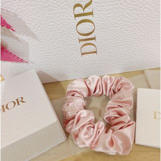 ディオール(Dior)のDior【新品未使用】シュシュ　ノベルティ(ヘアゴム/シュシュ)