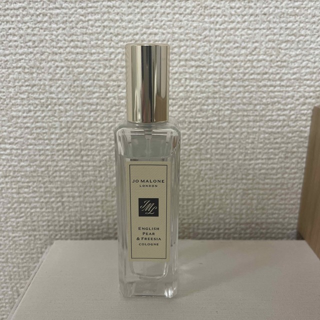 Jo Malone(ジョーマローン)のジョーマローン　イングリッシュベアー&フリージア　コロン コスメ/美容の香水(香水(女性用))の商品写真