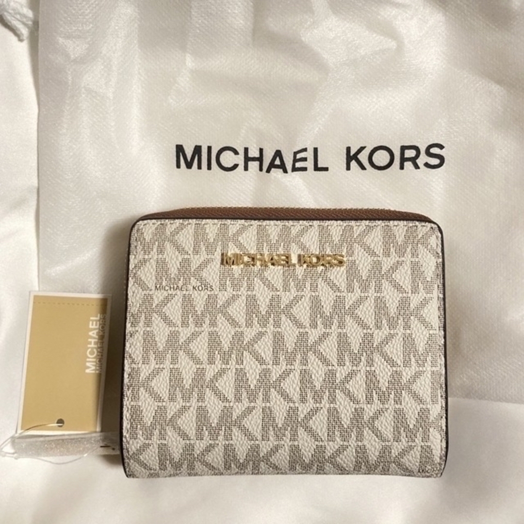 ホワイト新品未使用 MICHAEL KORS マイケルコース 二つ折り財布