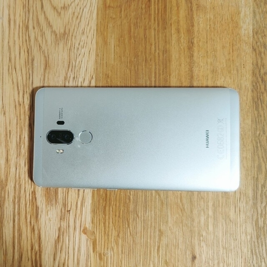 HUAWEI(ファーウェイ)のHuawei Mate9 スマホ/家電/カメラのスマートフォン/携帯電話(スマートフォン本体)の商品写真