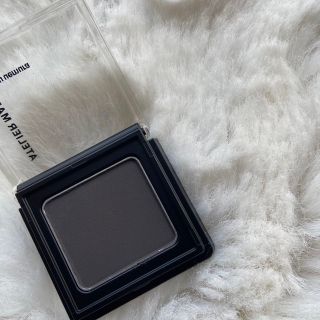 シュウウエムラ(shu uemura)のアトリエメイド シュウウエムラ アイシャドウMブラック 985(アイシャドウ)