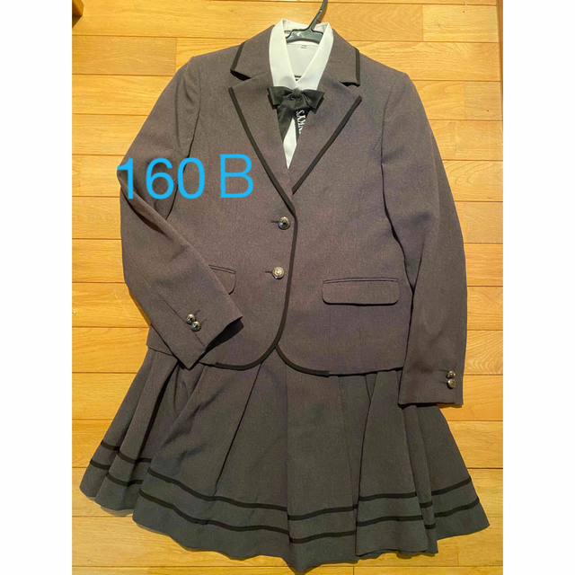 160Ｂ　女の子　卒業式　フォーマル　リボン　グレー キッズ/ベビー/マタニティのキッズ服女の子用(90cm~)(ドレス/フォーマル)の商品写真