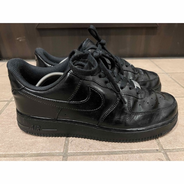 【ナイキ】Nike Air Force 1 Low 07 "Black" 光沢有