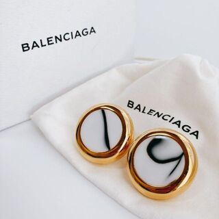バレンシアガ アクセサリーの通販 200点以上 | Balenciagaのレディース