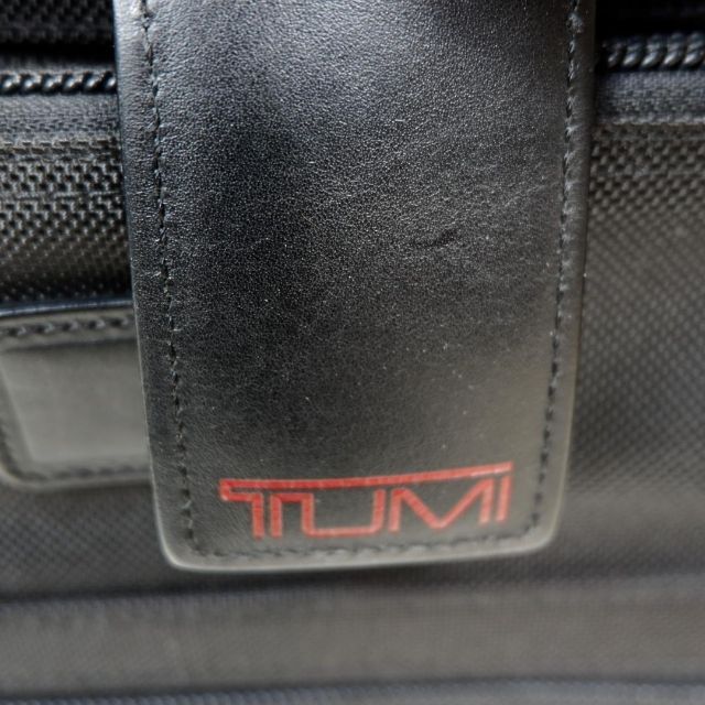 TUMI トゥミ ウィールドコンパクト トラベル キャリーケース 26102DH