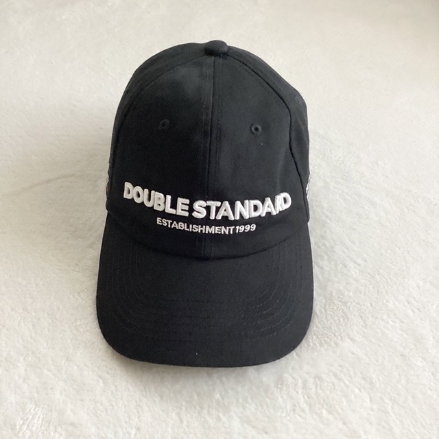 DOUBLE STANDARD CLOTHING(ダブルスタンダードクロージング)のDOUBLE STANDARD ダブルスタンダード コットンベースボールキャップ レディースの帽子(キャップ)の商品写真