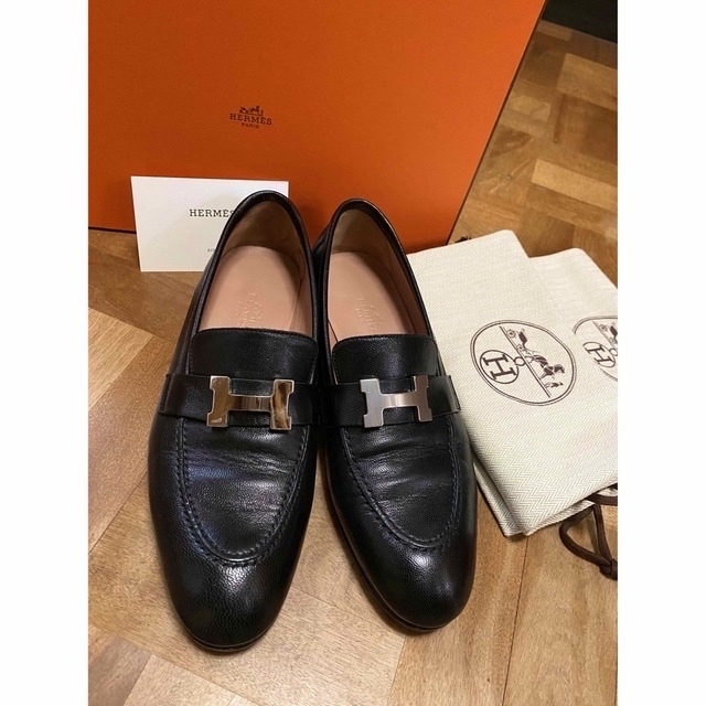 大人気新品 HERMES Hermes パリ 36.5 シルバー金具 ローファー モカシン ローファー+革靴