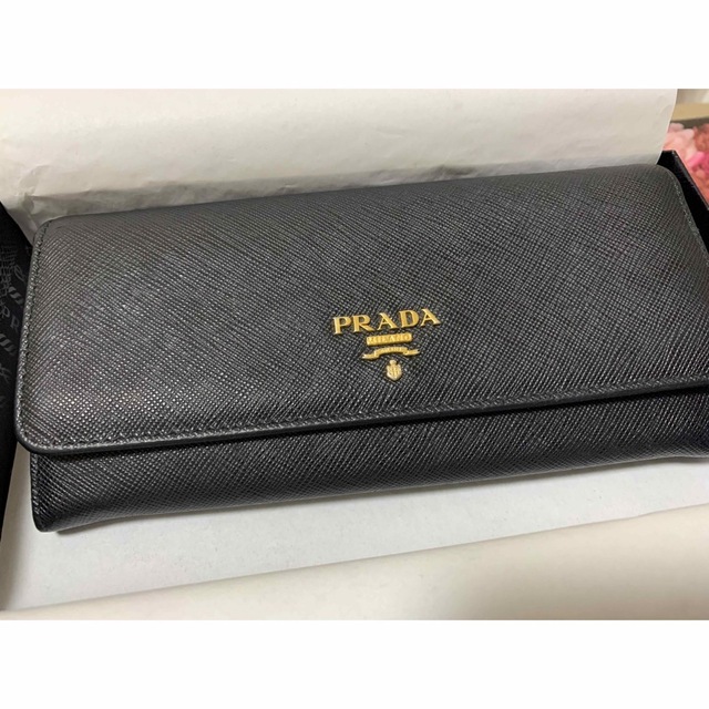 PRADA(プラダ)のPRADAウォレット レディースのファッション小物(財布)の商品写真