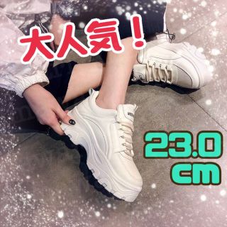 ダッドスニーカー　韓国　23.0cm 厚底　プラットホーム　美脚　無地　205(スニーカー)