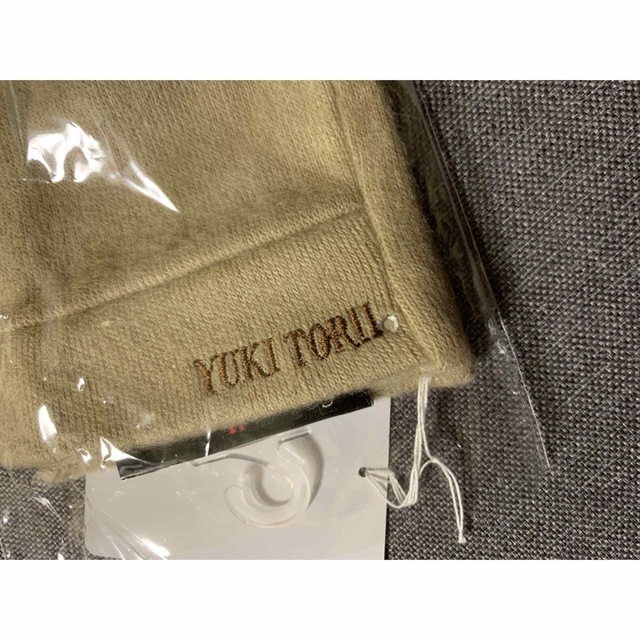 YUKI TORII INTERNATIONAL(ユキトリイインターナショナル)の新品未使用品✨️YUKI TORII ユキトリイ 手袋 レディースのファッション小物(手袋)の商品写真