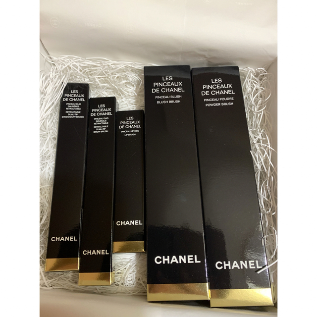 CHANEL(シャネル)のシャネル　メイクブラシセット コスメ/美容のメイク道具/ケアグッズ(ブラシ・チップ)の商品写真