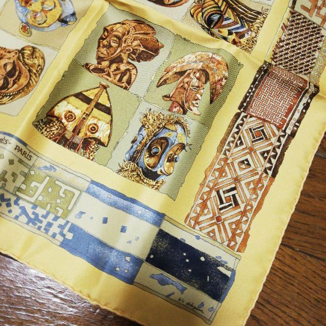 未使用 エルメス HERMES プチカレ ミニスカーフ シルク100% ペルソナ