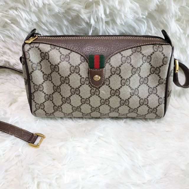 Gucci(グッチ)のGUCCI オールドグッチ　ショルダーバッグ　GG シェリーライン レディースのバッグ(ショルダーバッグ)の商品写真