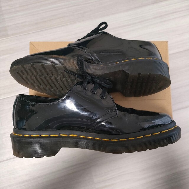 DR.MARTENS　LESTER　ドクターマーチン　３アイレット　ブーツ　２８