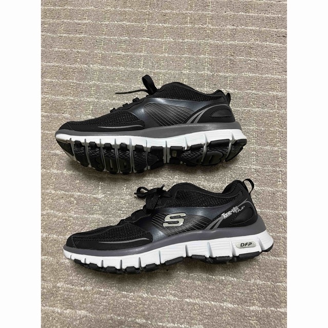 SKECHERS(スケッチャーズ)のスケッチャーズ スニーカー 23cm レディースの靴/シューズ(スニーカー)の商品写真