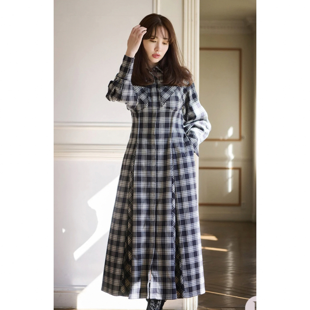 Her lip to(ハーリップトゥ)のCheckered Pleats Long Shirt Dress  レディースのワンピース(ロングワンピース/マキシワンピース)の商品写真