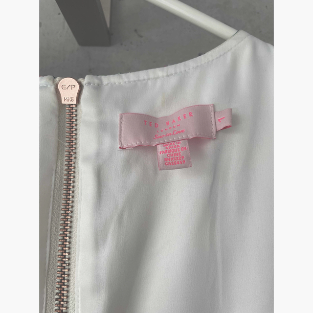 【美品】Ted Baker テッドベイカー 正規品 花柄ワンピース 送料無料