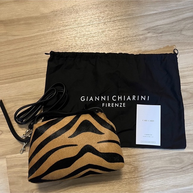 新品未使用 GIANNI CHIARINIジャンニキアリーニ レオパード ハラコ