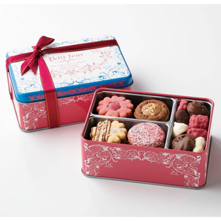 タカシマヤ(髙島屋)の冬季限定 アトリエうかい バレンタイン クッキー缶(菓子/デザート)