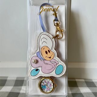 ディズニー(Disney)の新品　未使用　バッグチャーム　ウォッチ　Disney Store購入。(バッグチャーム)