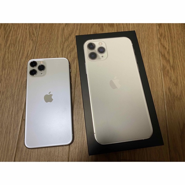 とっておきし新春福袋 11 iPhone Apple - iPhone Pro シルバー SIM